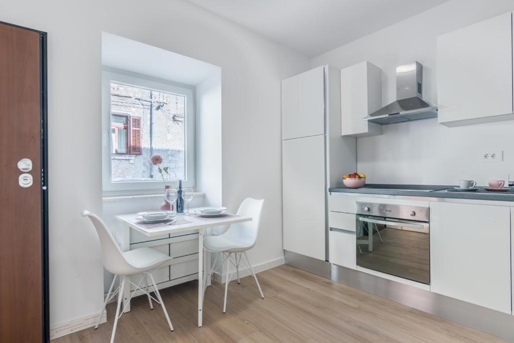 Apartment Klara Free Parking, Center 普拉 外观 照片