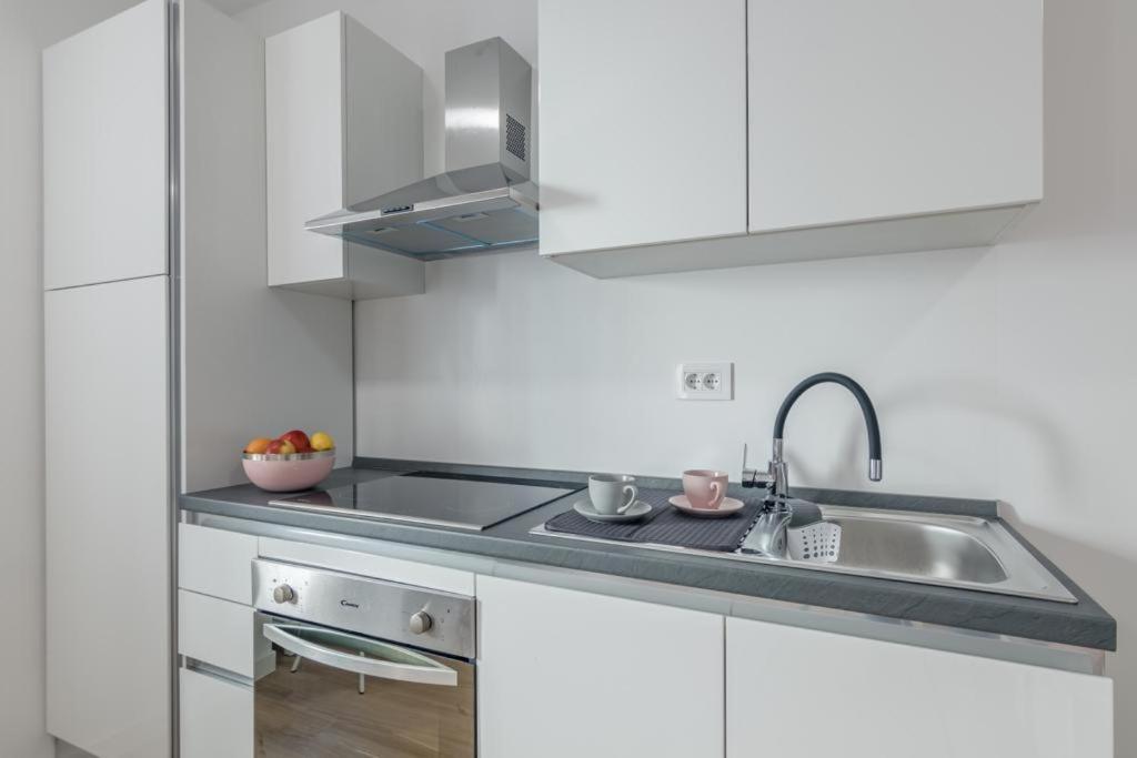 Apartment Klara Free Parking, Center 普拉 外观 照片